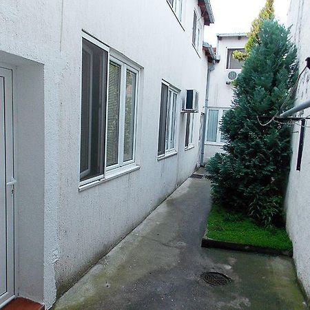 Hostel Kavala Belgrade Exterior photo